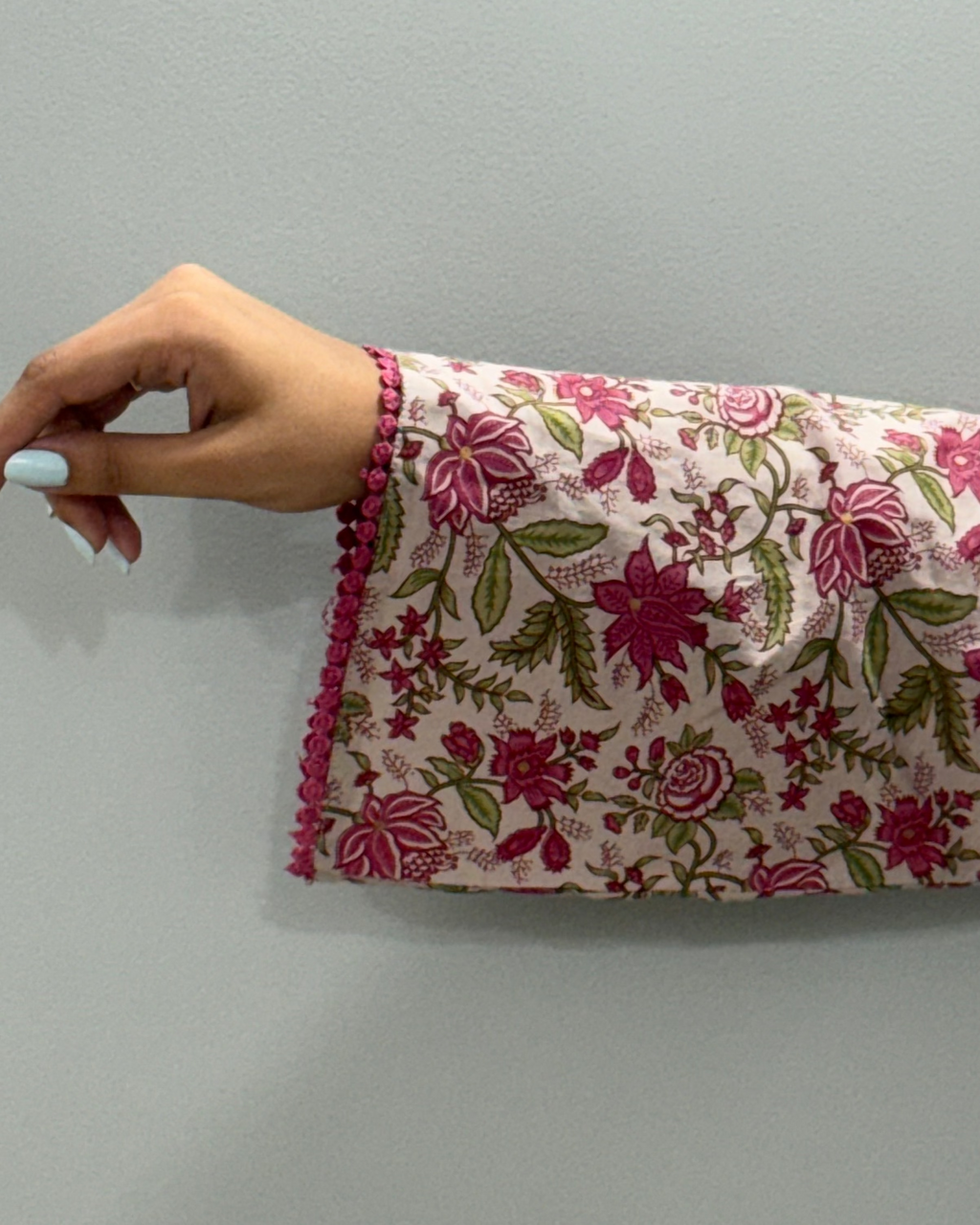 Belaa Short Kurti