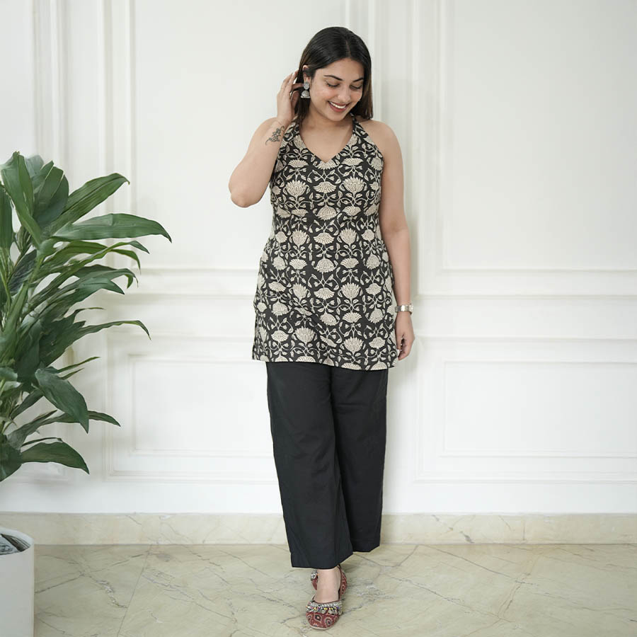 Noor Noir Halter Kurti